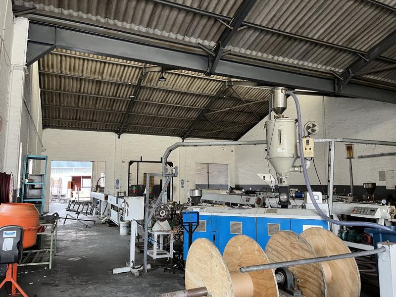 To Let commercial Property for Rent in Montague Gardens Western Cape